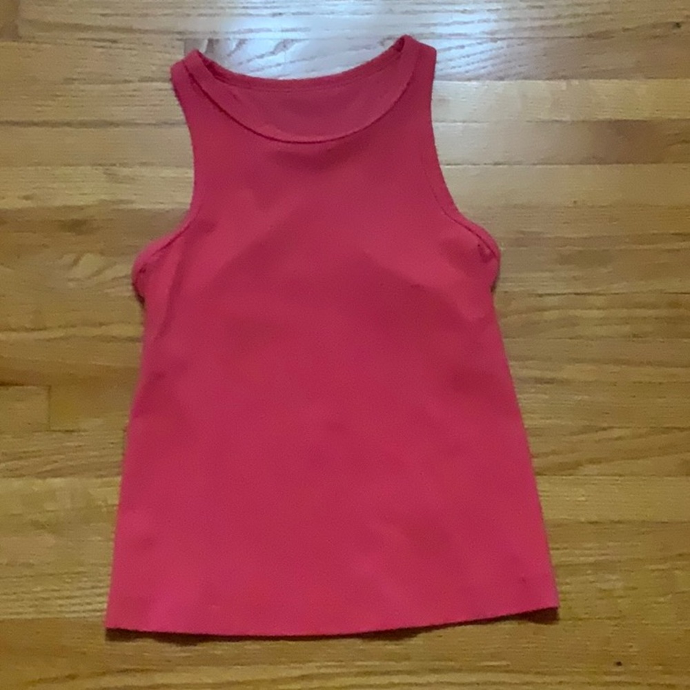 size 4 lip gloss lululemon tank top